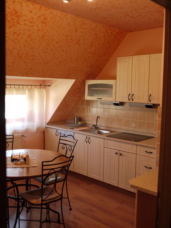 Apartmany Pemi Potštejn エクステリア 写真